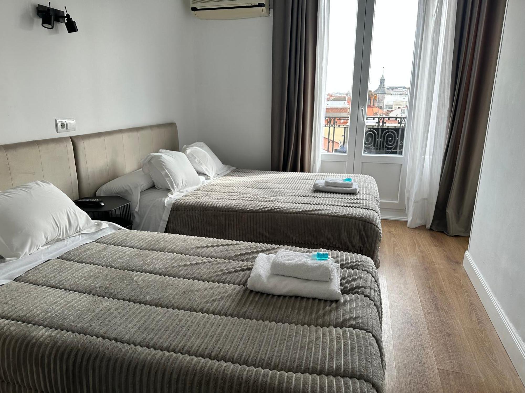 Hostal Besaya — Photos 2