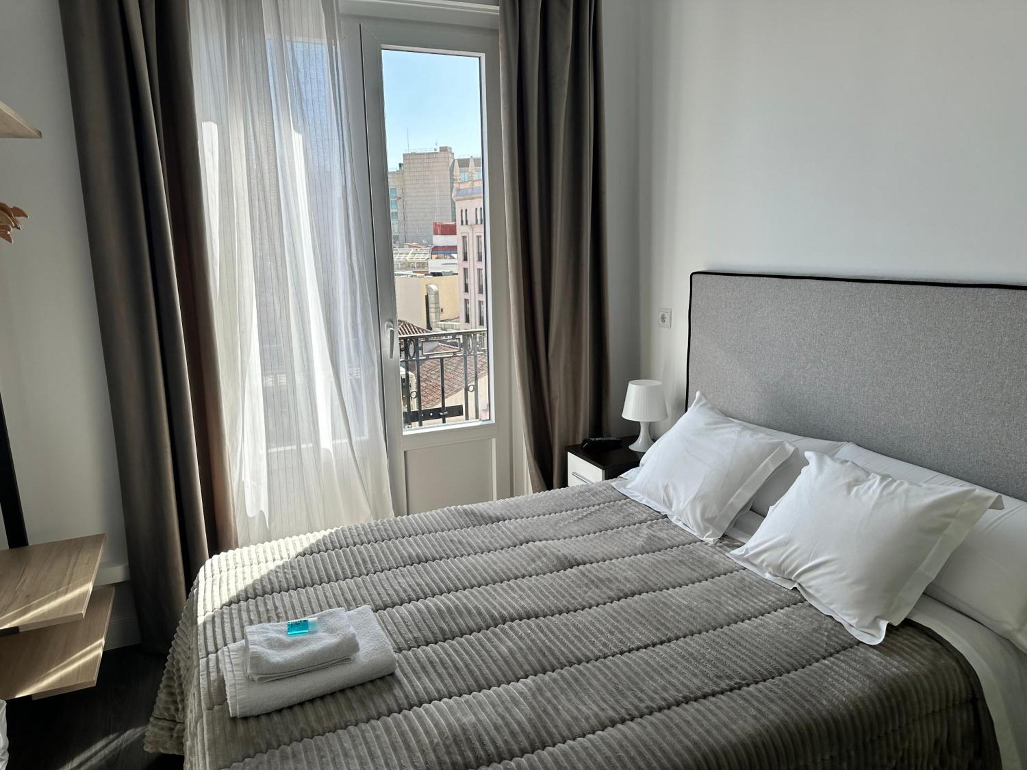 Hostal Besaya, Madrid